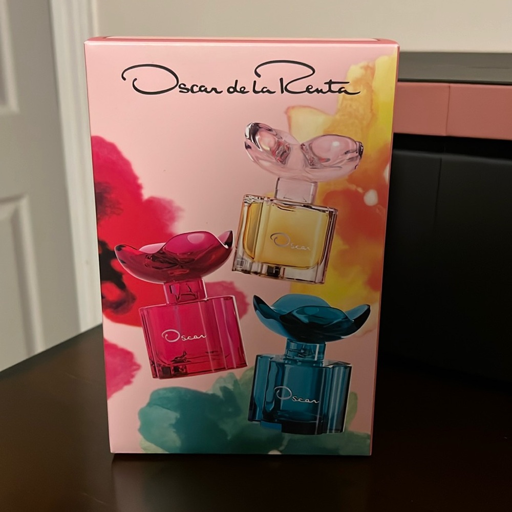 New Oscar de la Renta trial set